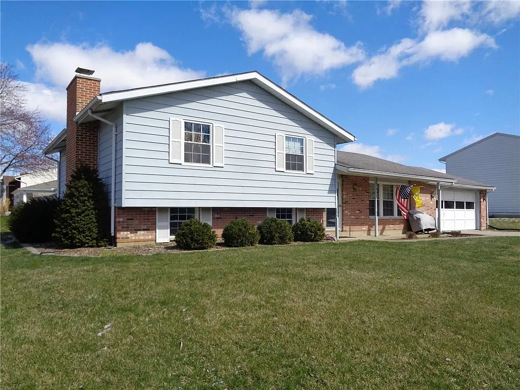 2074 Conowoods Dr photo 1
