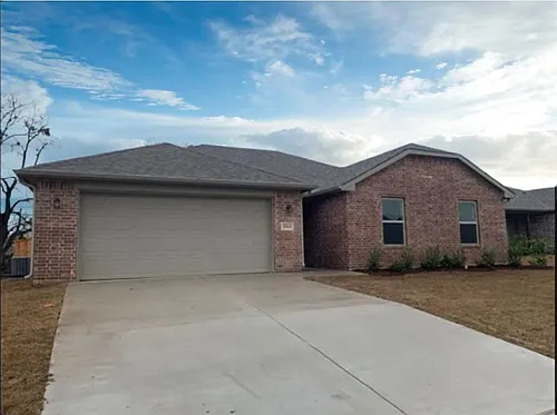 3514 Brookstone Dr Photo 1