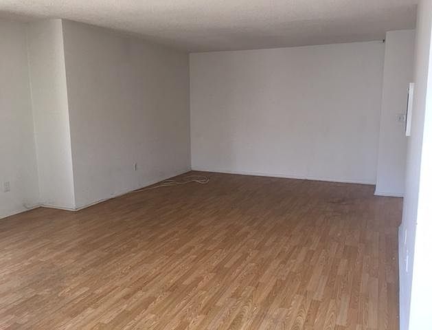 Look at the size for the home office!