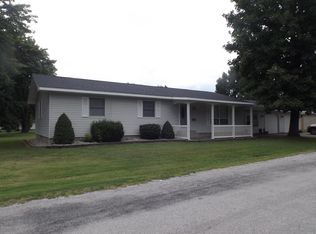 1101 Noah Ave, JOHNSTON CITY, IL 62951