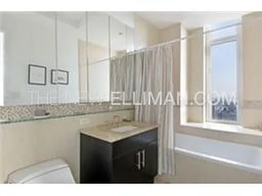 Rented by Douglas Elliman | media 38