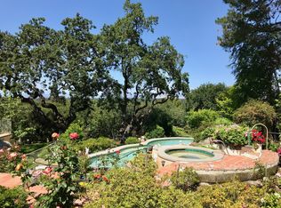 70 Sutherland Dr, Atherton, CA 94027