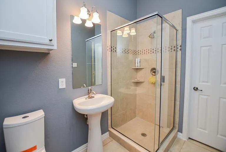 4315 Village Forest Dr — Photo 7