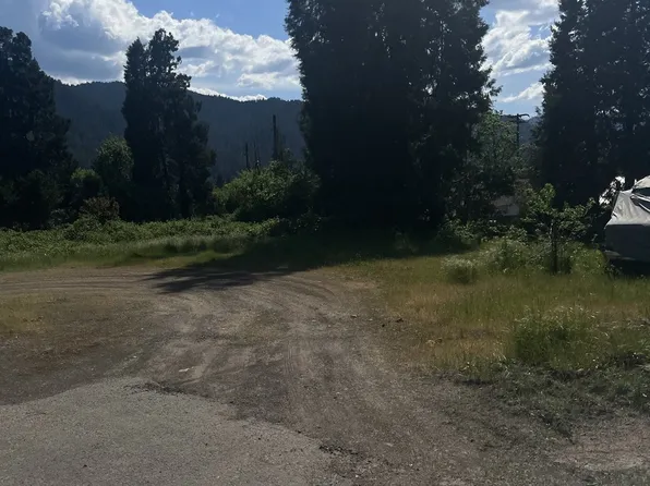 76410 Douglas St, Oakridge, OR 97463