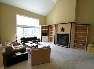 2342 Jade Pl NE, Rochester, MN 55906