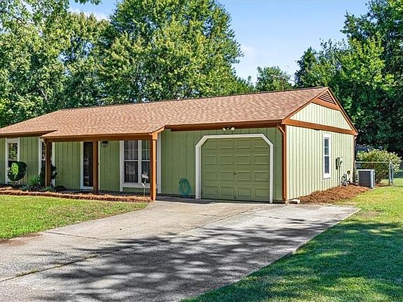 2nd image of 2703 Lamroc Rd