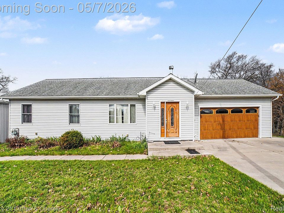 1st image of 9370 Perch Lake Rd