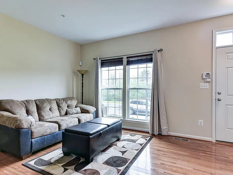 23507 Forest Haven Way — Photo 16
