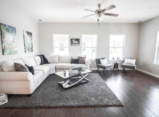 306 Negri Ct, La Vergne, TN 37086