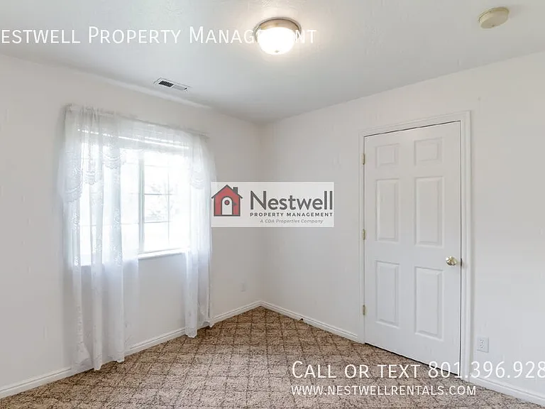 296 Pommel Dr — Photo 8