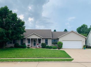 5004 Eagle Ct, Davenport, IA
