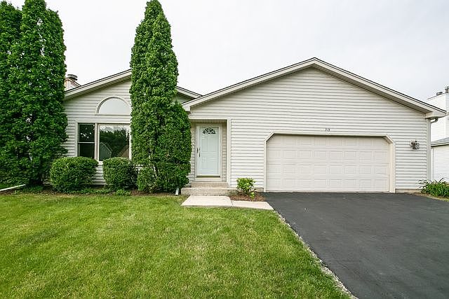 1st image of 319 Blackfoot Dr