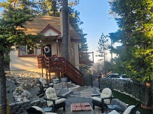 1130 Park Pl, Rimforest, CA 92378