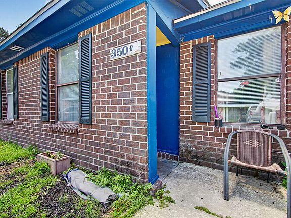 3rd image of 350 Dorchester Manor Blvd