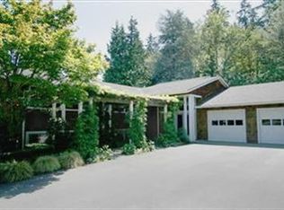 3201 78th Pl NE, Medina, WA 98039