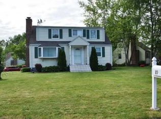 89 Becker Cir, Windsor, CT 06095