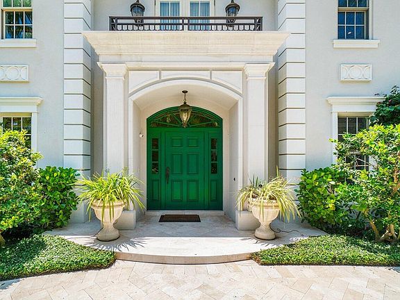 3rd image of 134 Seagate Rd