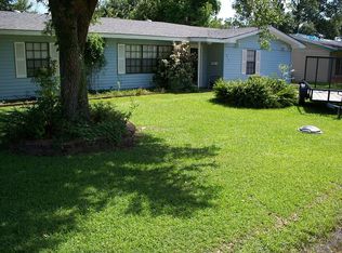 413 S Inwood Dr, Bridge City, TX 77611