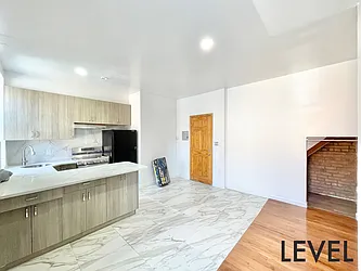Rented by Level Group