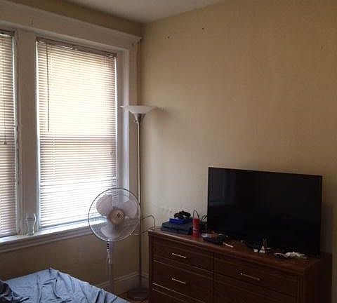 3rd image of 45 Ashford St APT 21