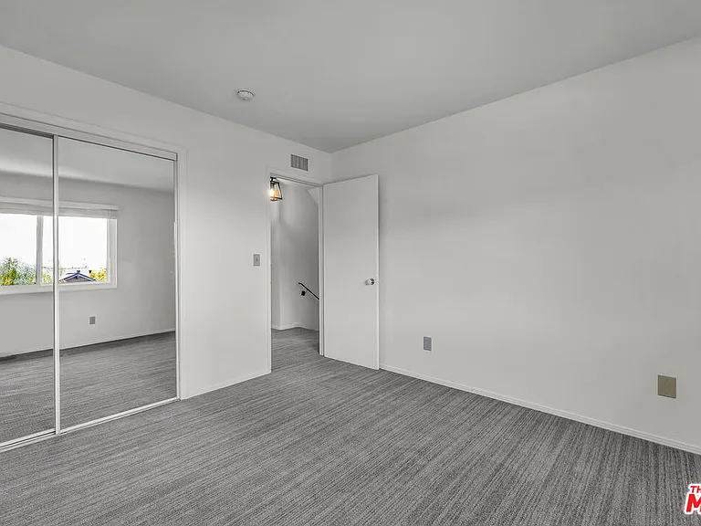 4076 Tropico Way — Photo 40