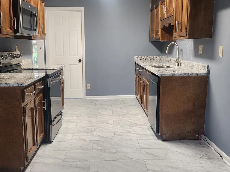 1006 Wood Cir — Photo 6
