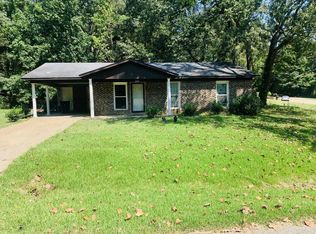 802 Oakdale Dr, Baldwyn, MS 38824