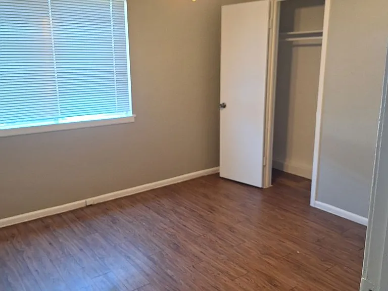 6919 Basilwood Dr — Photo 11
