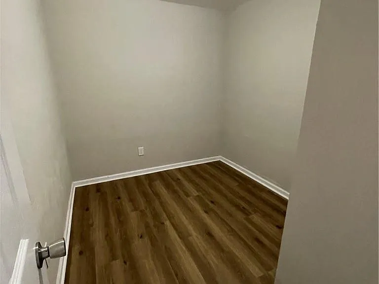 719 Marvin Ave #105 — Photo 17