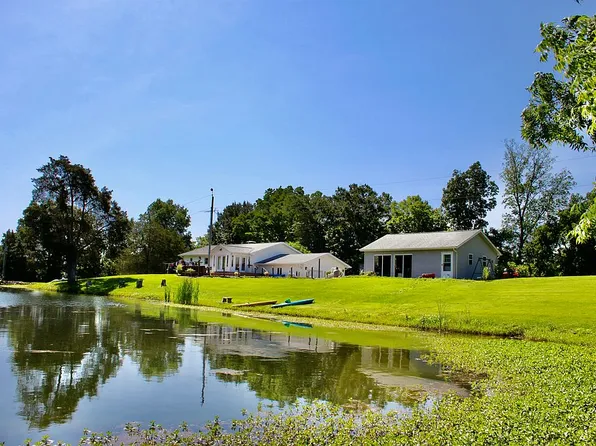 1335 Schwartz Rd, Centralia, IL 62801