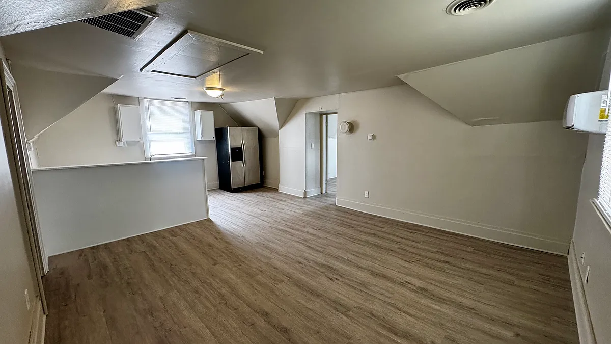 Building Photo - 1001 Edgar St #B