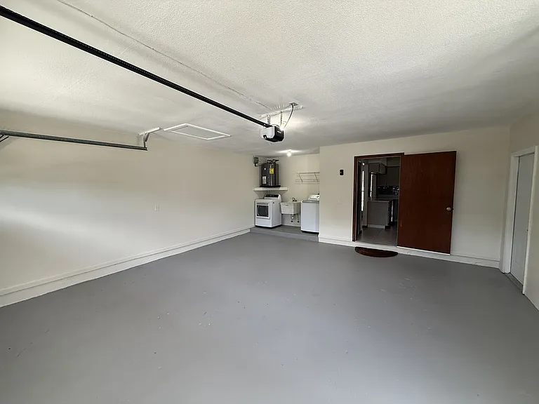 3197 Orchard Highland Dr — Photo 33