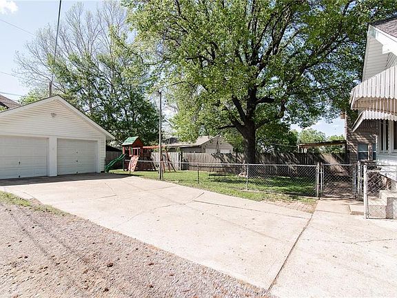 5th image of 1436 S 33rd St