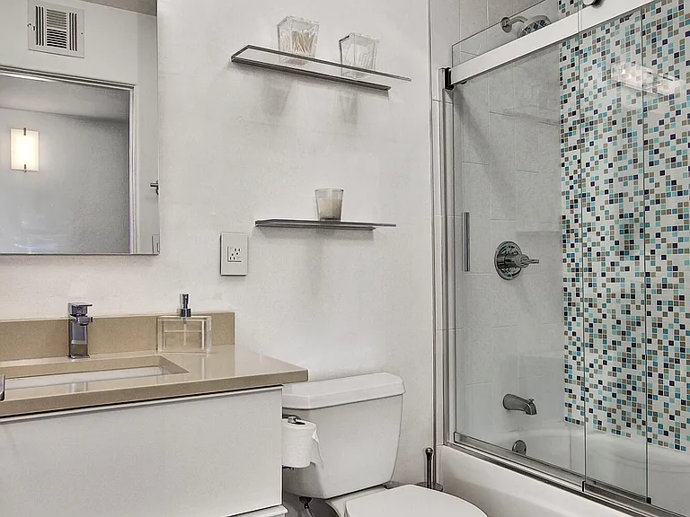 7034 E Wilshire Dr — Photo 15
