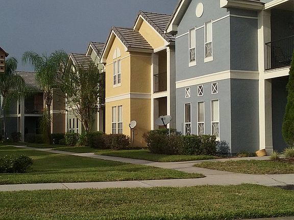 3rd image of 4011 Lady Palm Ct