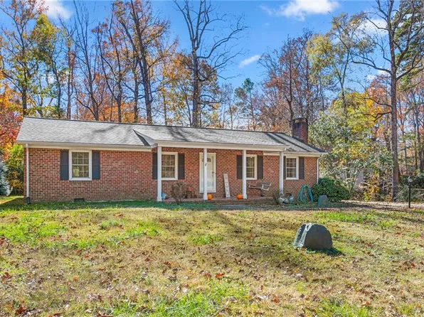 1818 Wellington Rd, Burlington, NC 27217