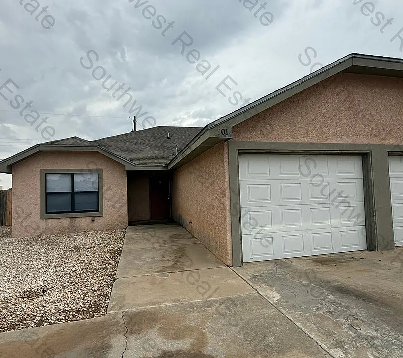 901 Stanton