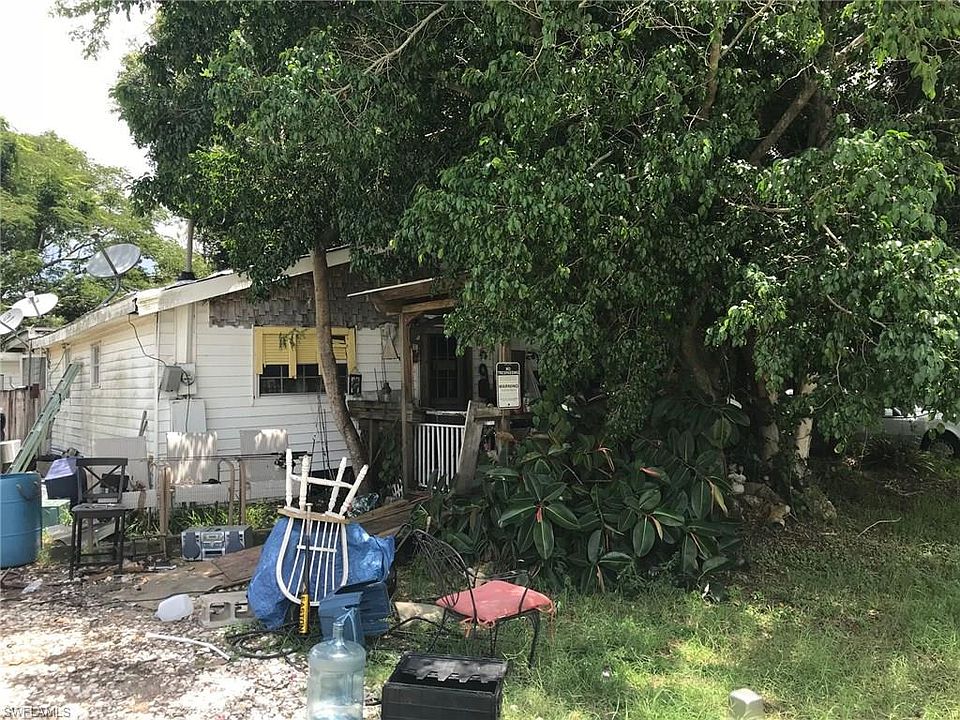 1st image of 730 Carmalita St
