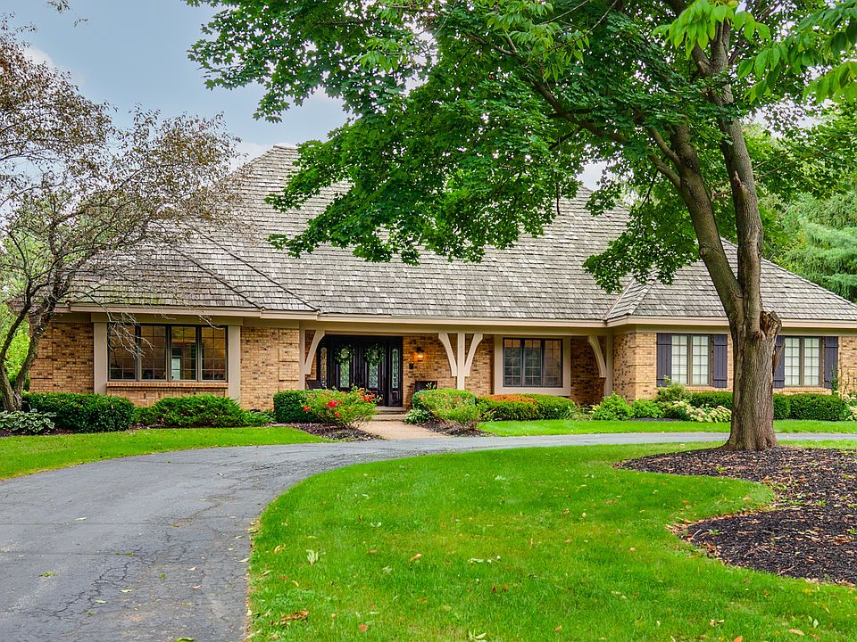 1st image of 4145 Three Lakes Dr