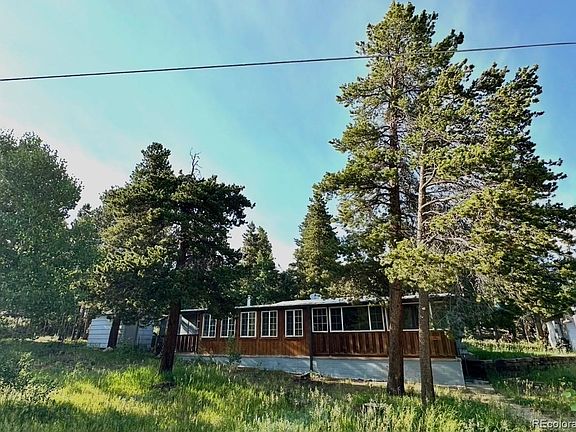 3rd image of 221 Timber Drive