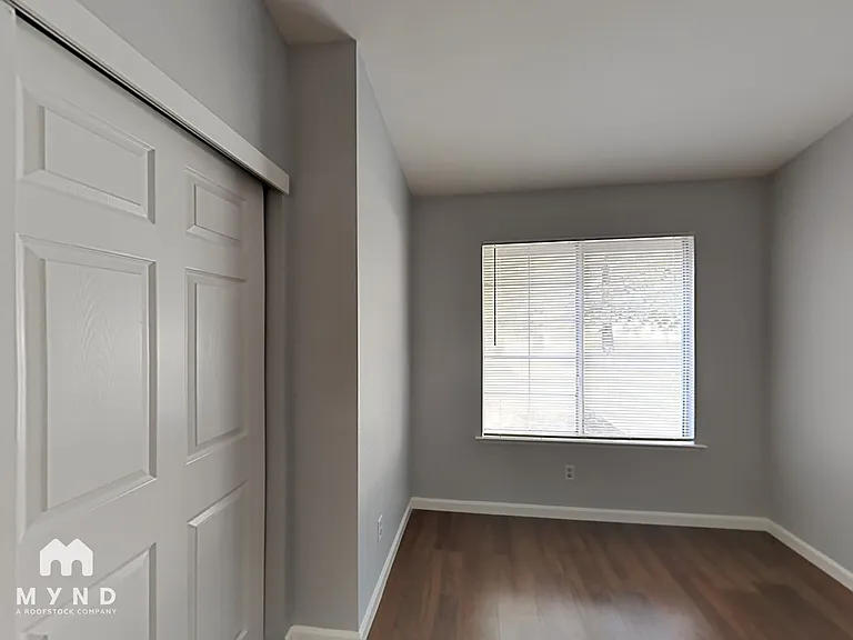 1286 Bell Ave — Photo 11