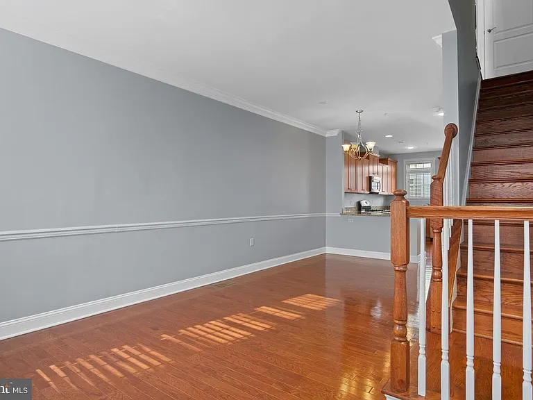 428 N Thomas St — Photo 15