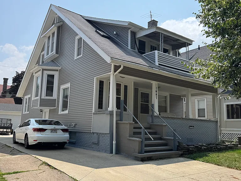 1447 Lakeland Ave — Photo 18