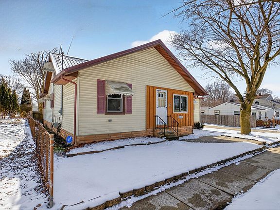 2nd image of 2138 E Whittemore Ave