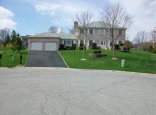 429 Hampshire Ct, Valparaiso, IN