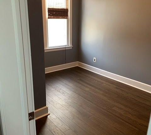 5th image of 76 Jordan Ave #1