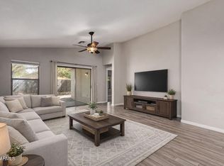 1868 W DESERT SEASONS Drive, San Tan Valley, AZ 85144