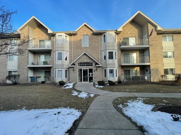 5331 W Mint Julip Dr APT 101, Alsip, IL 60803