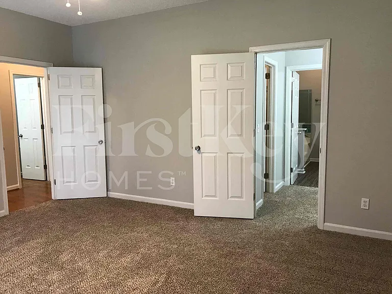 1622 Keeneland Dr — Photo 9