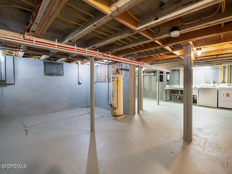35 W Westside Ave — Photo 15